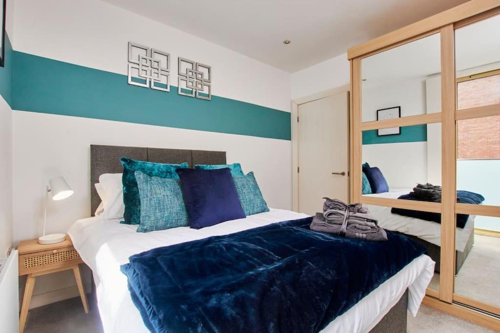 Swanky City Centre Apartment Lincoln Kültér fotó